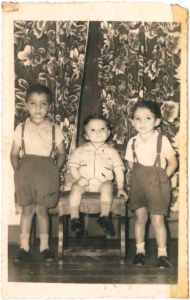 Carlos, Clayton e Claudio. Filhos de Savo Iovanovitch e netos de Duchan Iovanovitch.