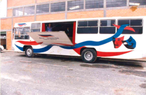 "A Arte pelo Caminho", projeto em que realizavam peças teatrais de forma itinerante nos municípios do Paraná, durante os anos de 1997 a 2008.